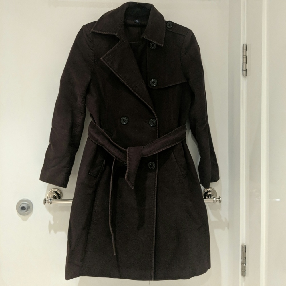 Gap Coat - image 1